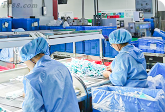 Dental floss picks manufacturing and packing for global supply